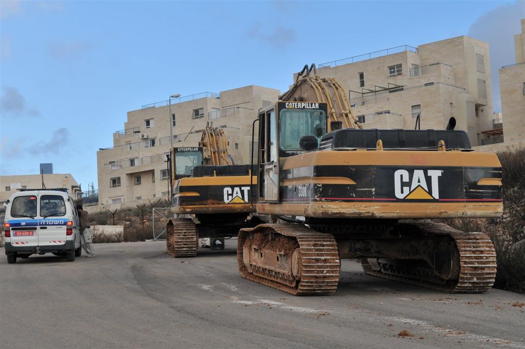 צפו בתיעוד: הקפאת הבניה בביתר הביאה לעימות אלים