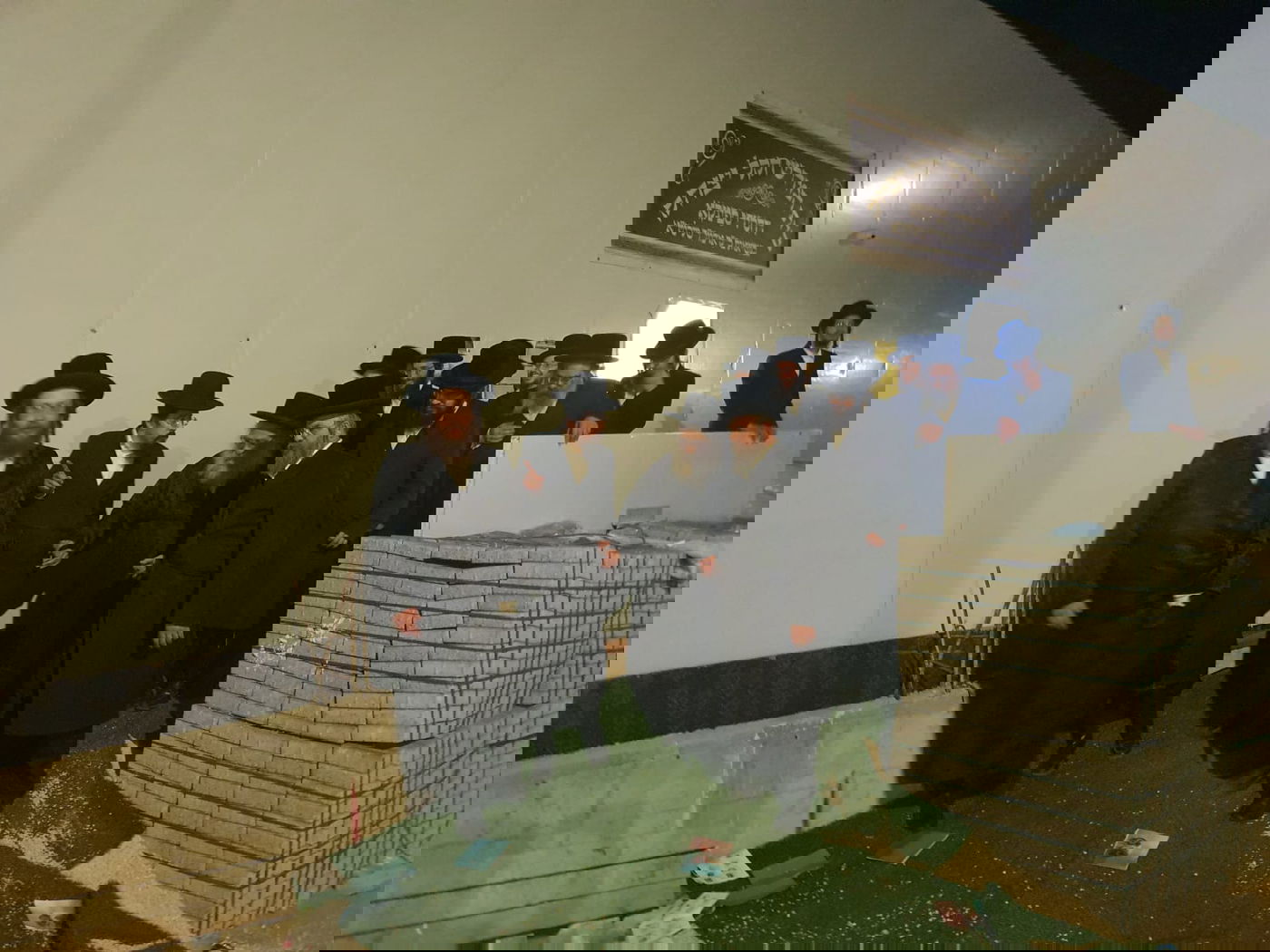 גאב"ד מאקאווא בביקור בספינקא בית שמש