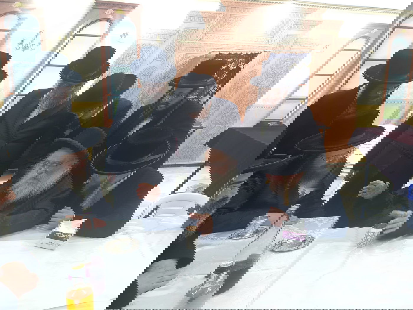 גאב"ד מאקאווא בביקור בספינקא בית שמש