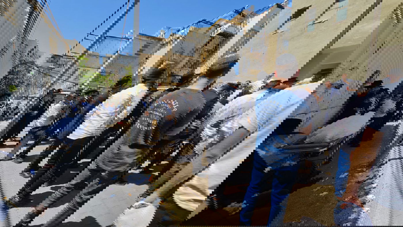 הלוויתוש ל הרב אהרון יום טוב ז"ל בבני ברק