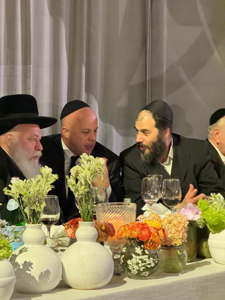 זופניק בכיכר • כל התמונות, הנייעס והחשיפות של השבוע