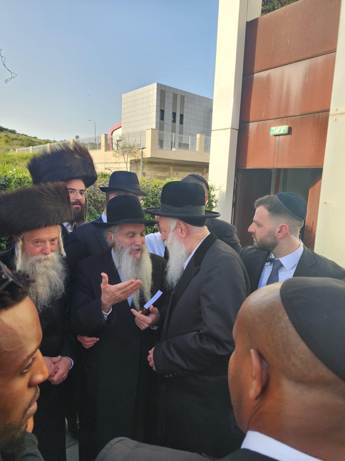 זופניק בכיכר • כל התמונות, הנייעס והחשיפות של השבוע