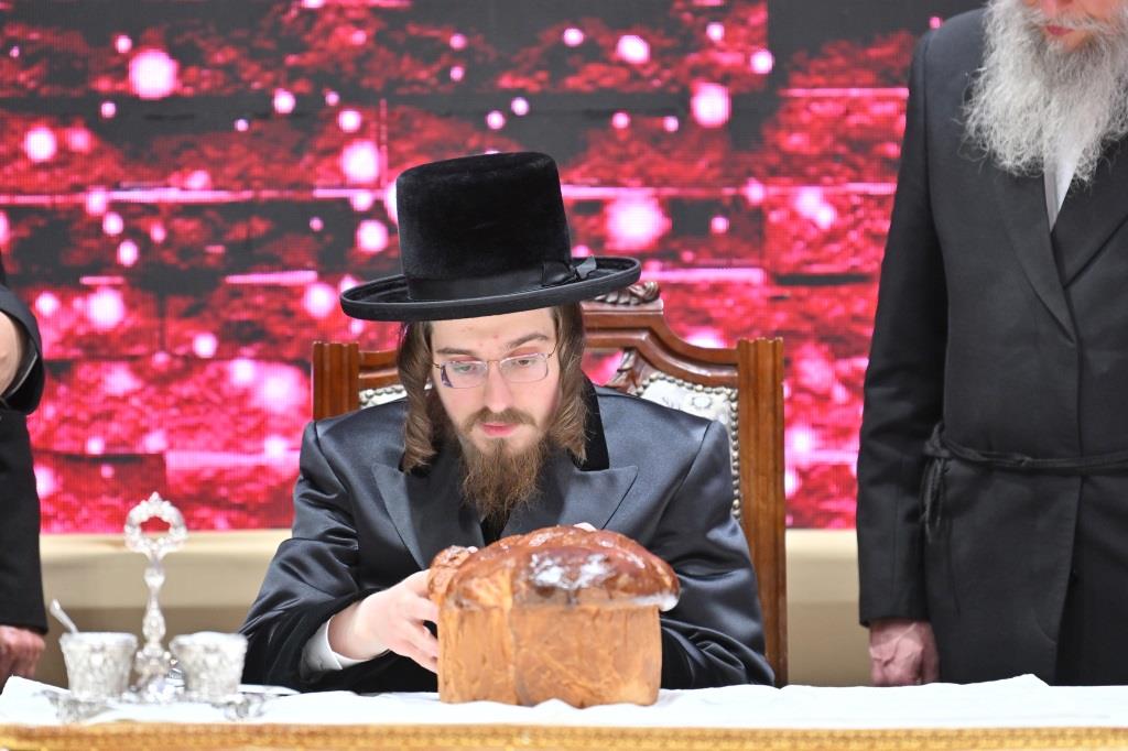 ההכרזה לחסידי סאדיגורה ב'שלישי למילה' של בן האדמו"ר