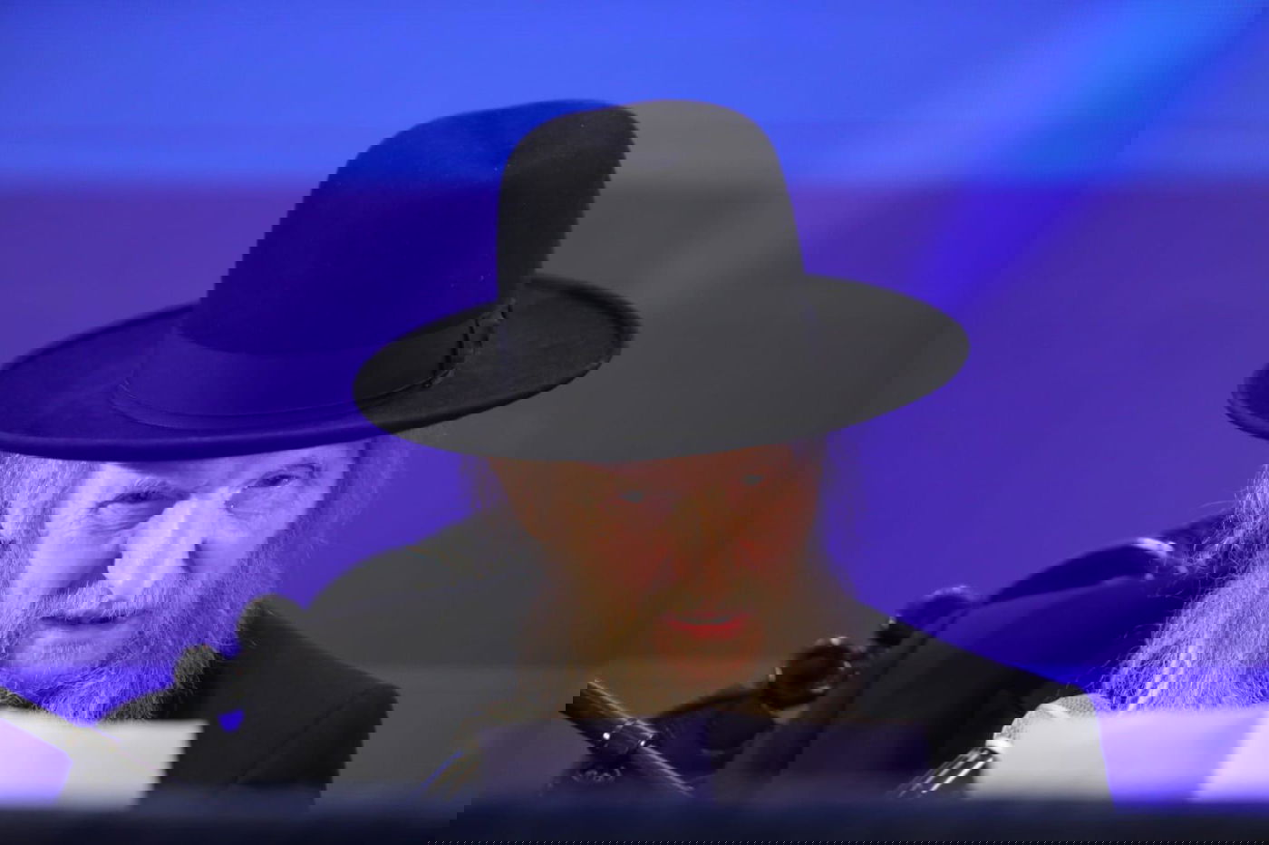 הגר"ד סגל נואם באירוע