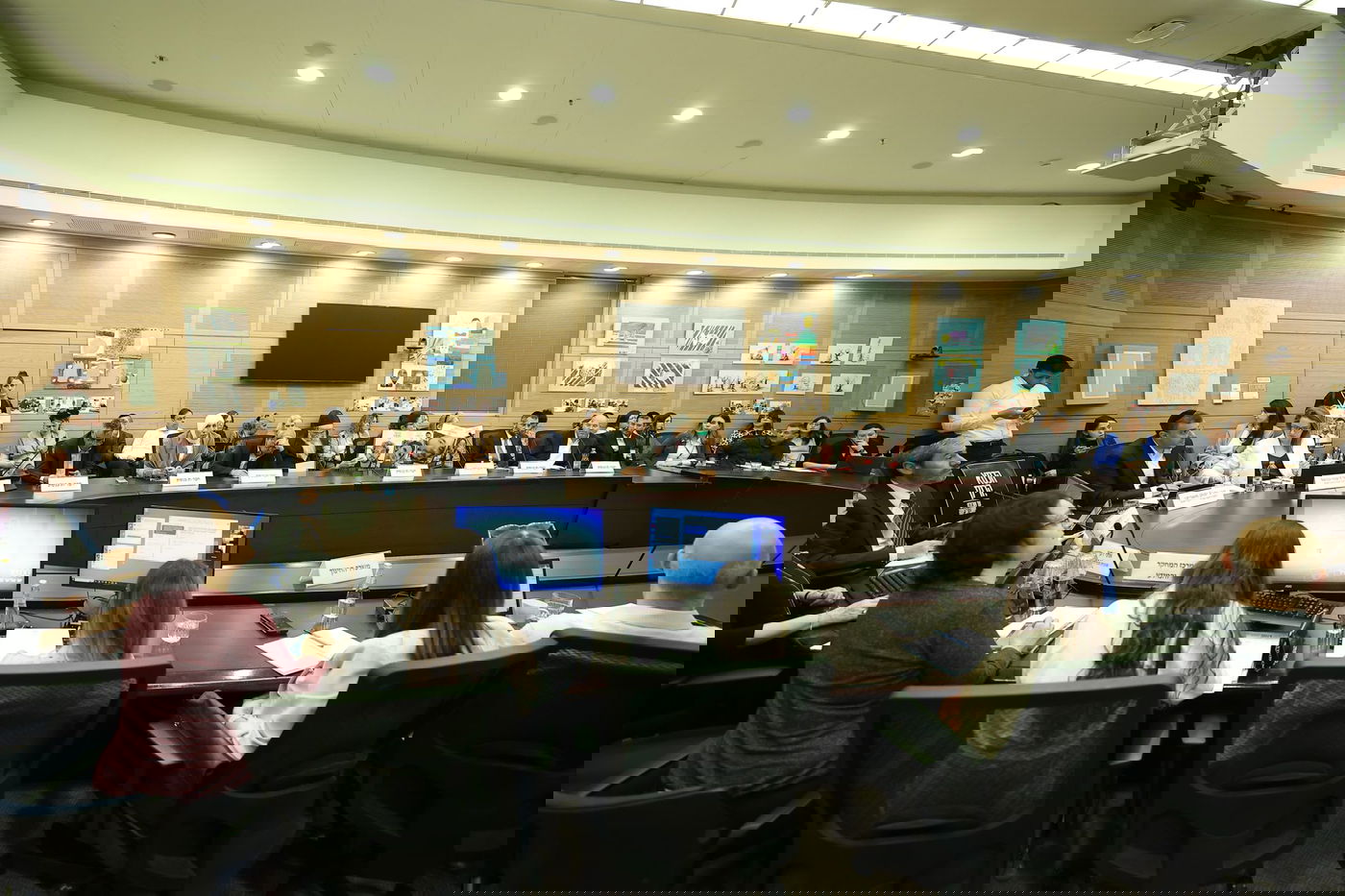 ההורים הנרגשים זכו להוקרה מהח"כים ביום המודעות העולמי לאוטיזם