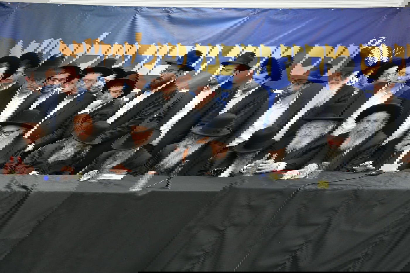 הגר"ד לנדו במשא תקיף: "הניחו לנו להגן עליכם - ואל תקטעו את קיום עם ישראל"