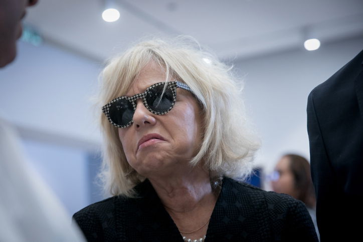 אמסלם הצביע על היוע"משית: "היא אשמה! היא אויבת העם"