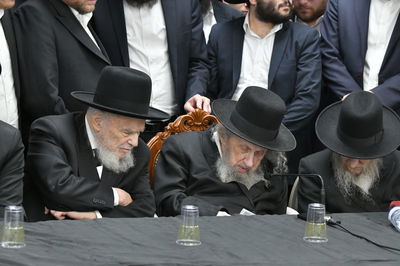 הגר"ד לנדו במשא תקיף: "הניחו לנו להגן עליכם - ואל תקטעו את קיום עם ישראל"