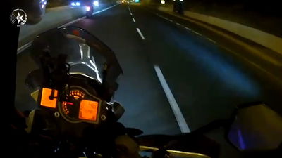 מרדף נחוש של השוטרים אחר חוליה חמושה בטירה | צפו