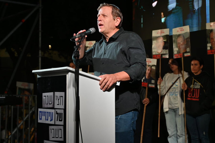 חגי לובר בעצרת