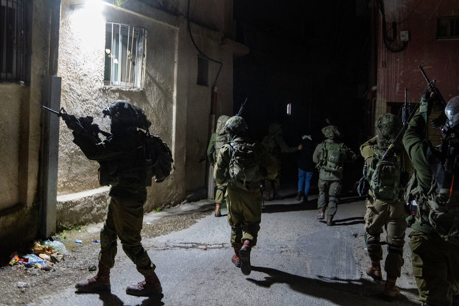 מעצר מבוקשים ביו"ש