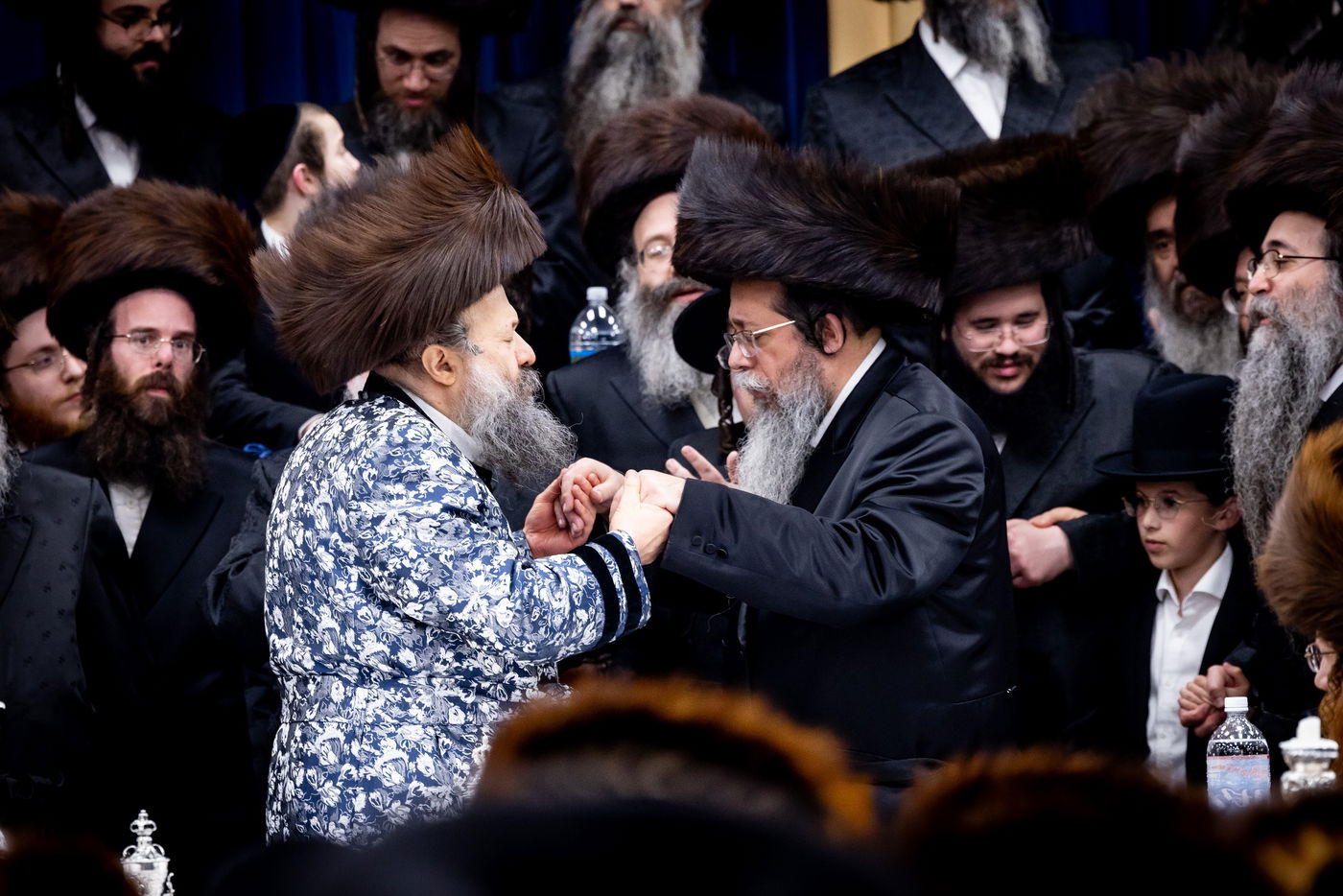 חתונת נכדת האדמו"ר מבאבוב 45: הילדים פיזזו עם הדמיית בית המדרש החדש