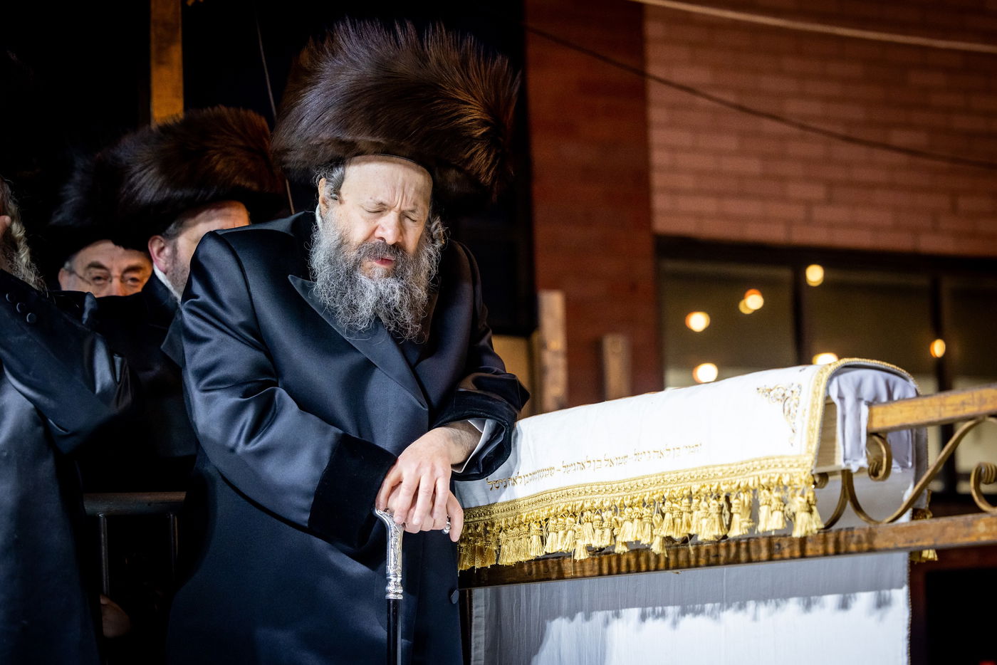 חתונת נכדת האדמו"ר מבאבוב 45: הילדים פיזזו עם הדמיית בית המדרש החדש