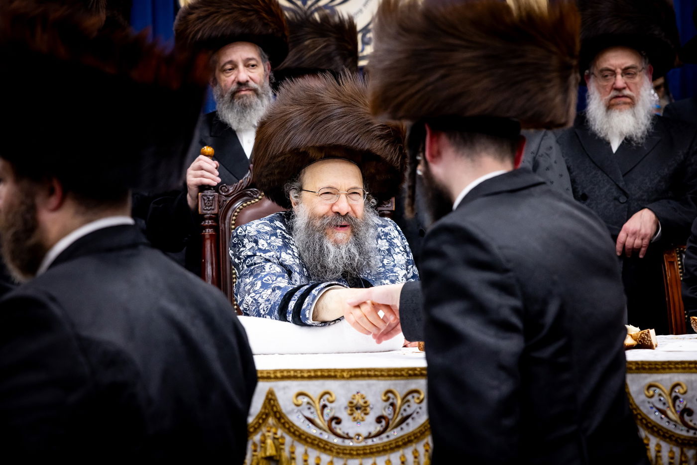 חתונת נכדת האדמו"ר מבאבוב 45: הילדים פיזזו עם הדמיית בית המדרש החדש