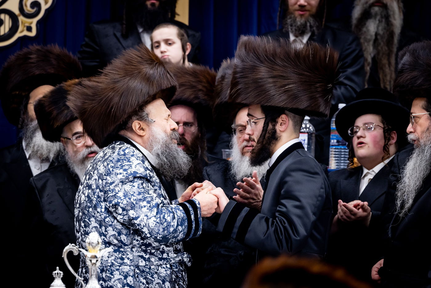 חתונת נכדת האדמו"ר מבאבוב 45: הילדים פיזזו עם הדמיית בית המדרש החדש