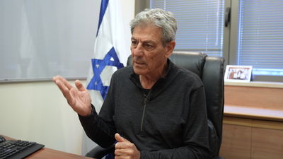 ח"כ רם בן ברק: "אני פחות מודאג מעימות שכנראה יבוא עם איראן, הפאניקה מוגזמת"