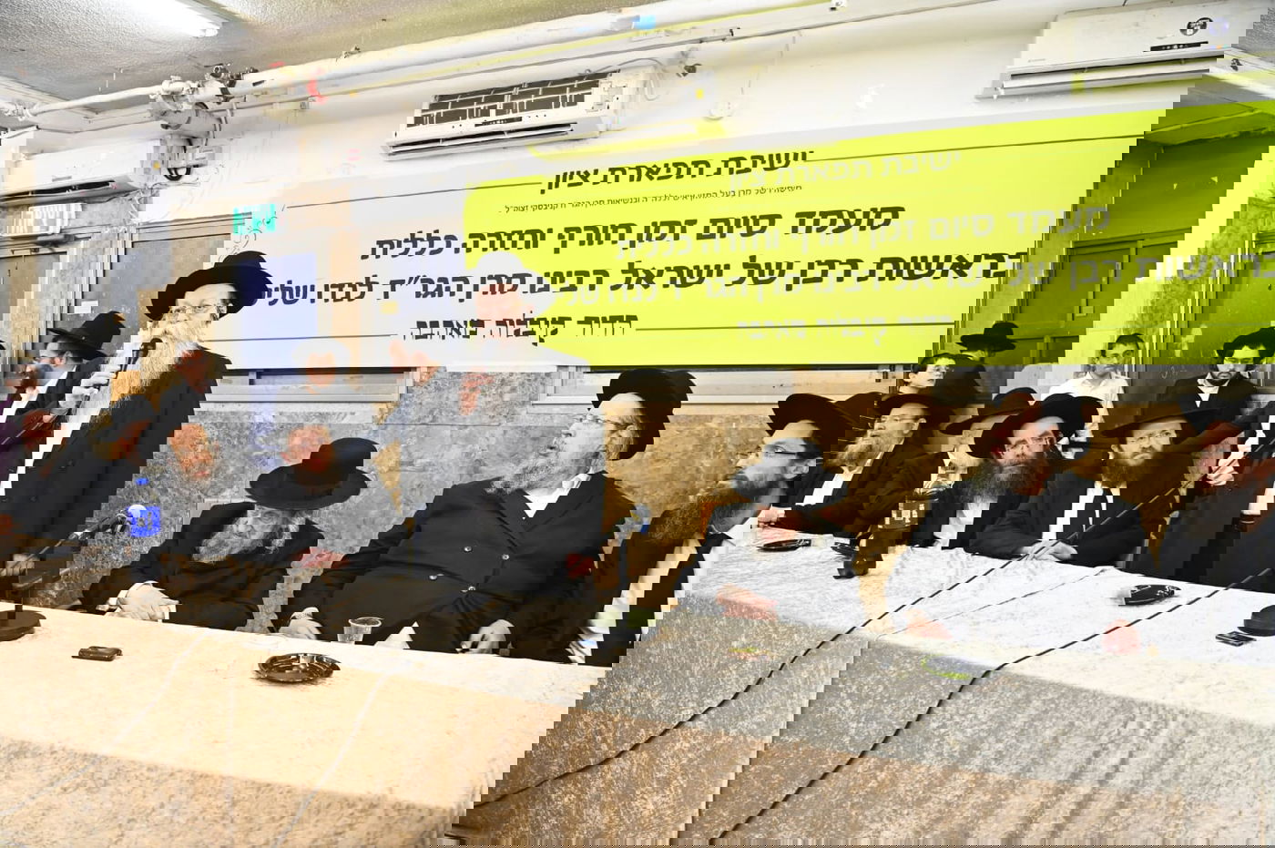 הגר"ד לנדו בישיבת תפארת ציון