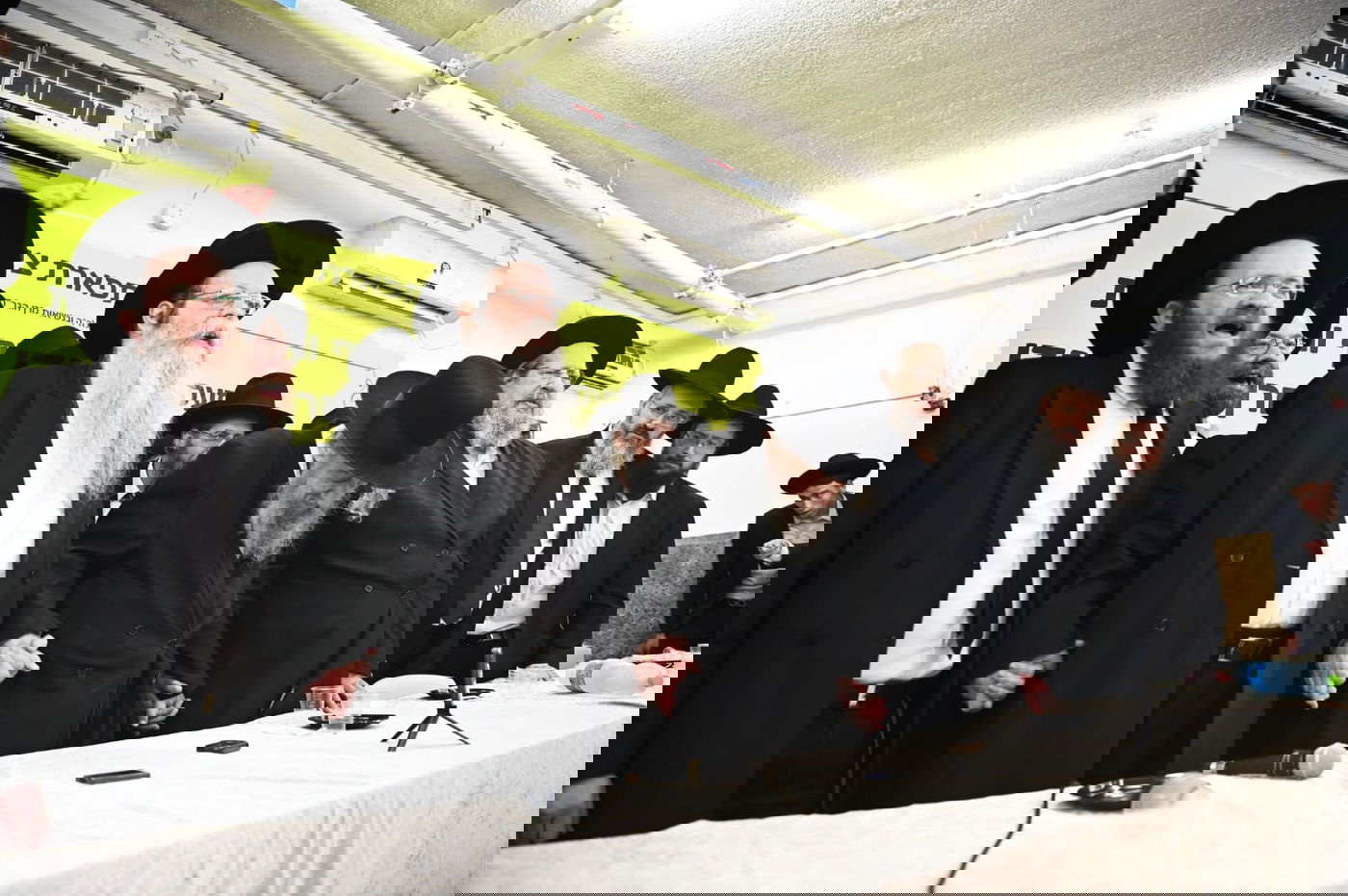 הגר"ד לנדו בישיבת תפארת ציון