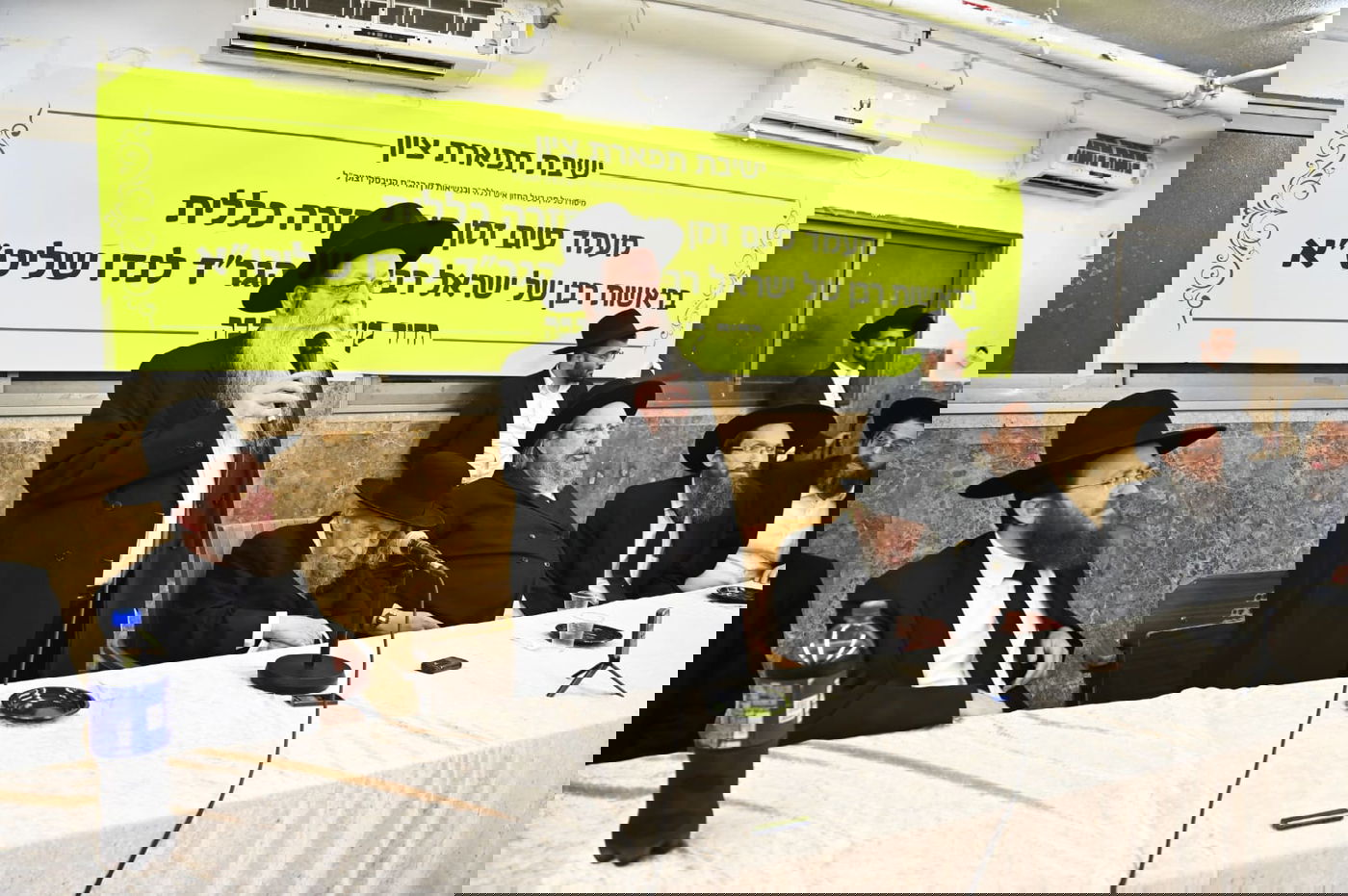 הגר"ד לנדו בישיבת תפארת ציון