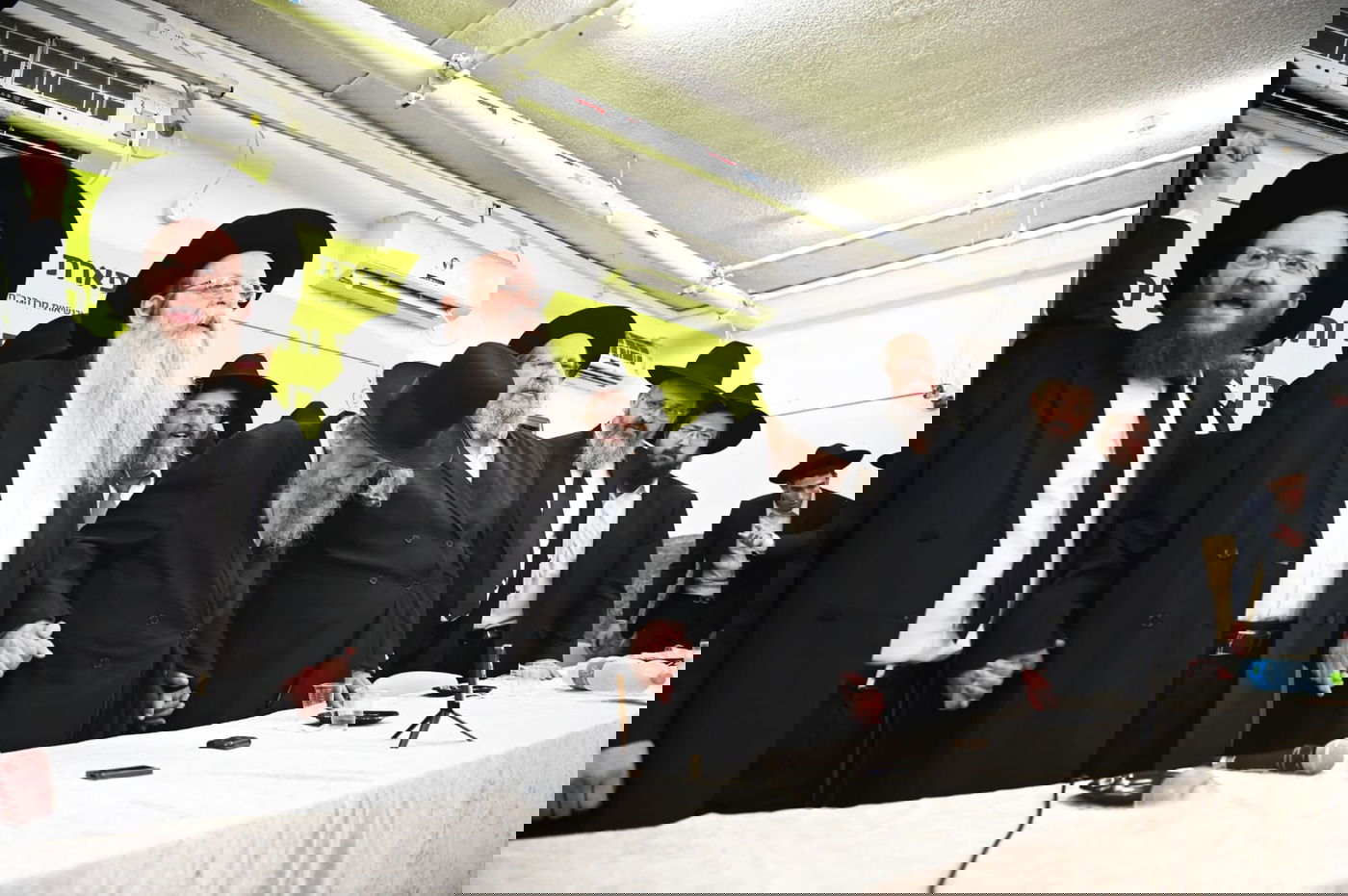 הגר"ד לנדו בישיבת תפארת ציון