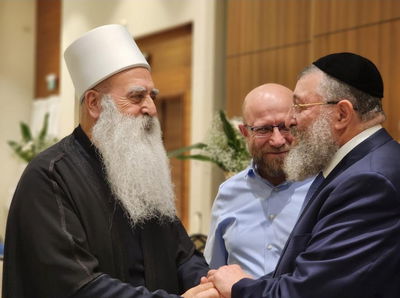 יואב בן צור עם שיח' מואפק טריף