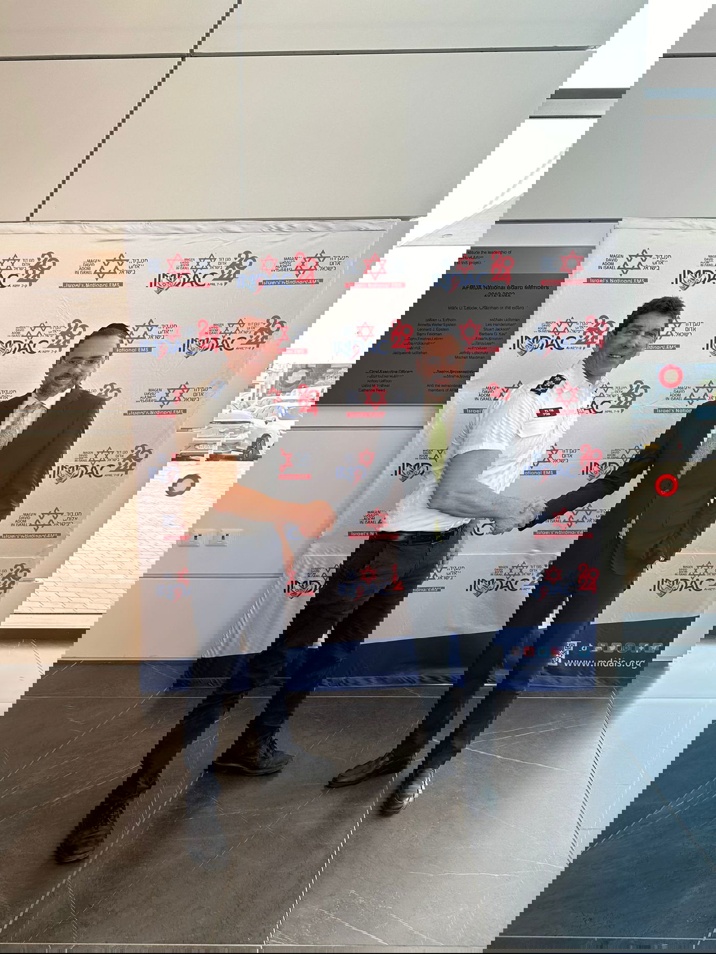 אני לא חושב שישנם עוד ארגונים ברחבי העולם שהתמודדו עם מקרים כפי שמד"א התמודד איתם במלחמה האחרונה