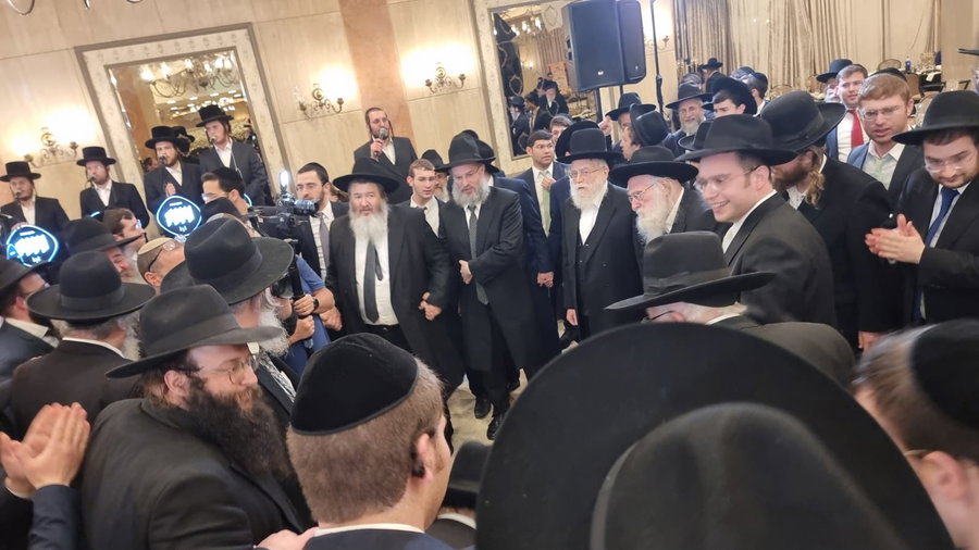 שמחת נשואי נכדי ראשי הישיבות