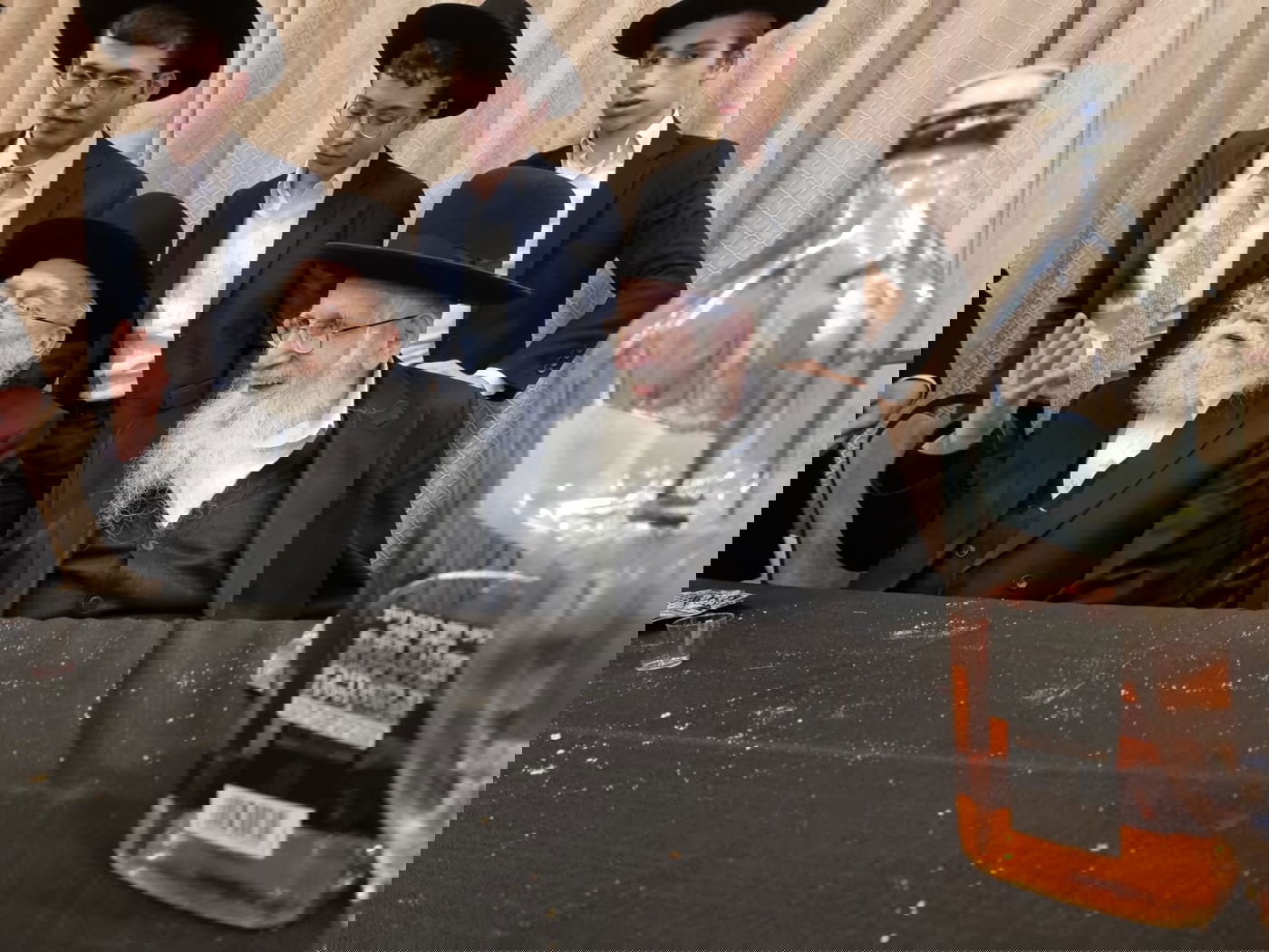 שמחת נשואי נכדי ראשי הישיבות 