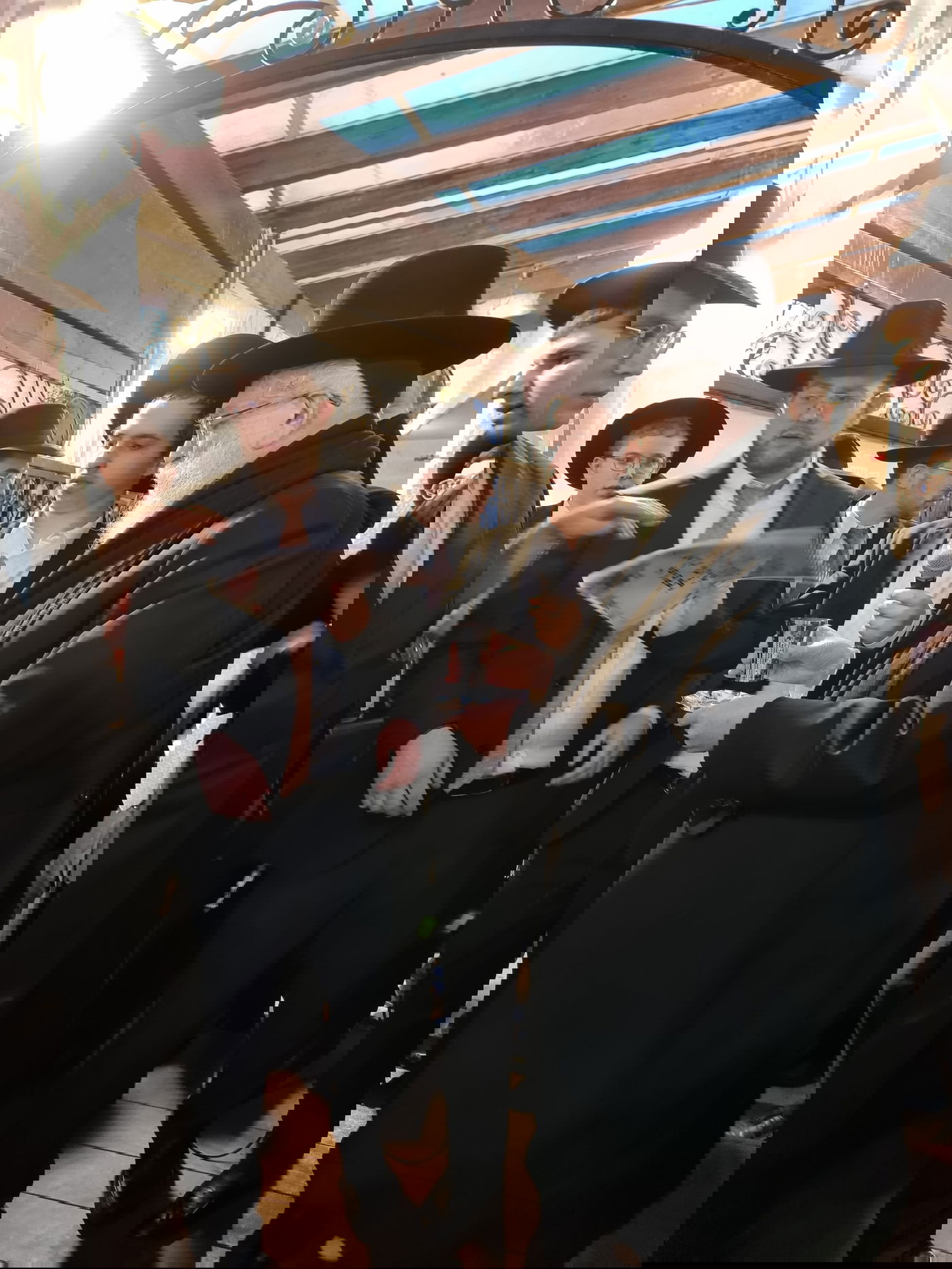 שמחת נשואי נכדי ראשי הישיבות 