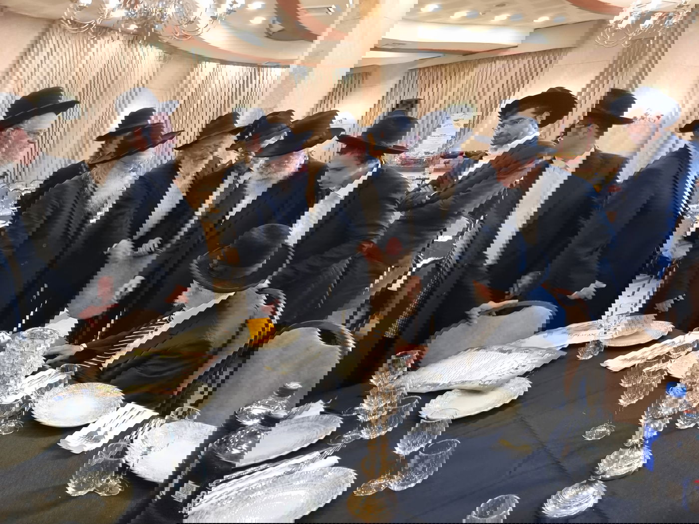 שמחת נשואי נכדי ראשי הישיבות 