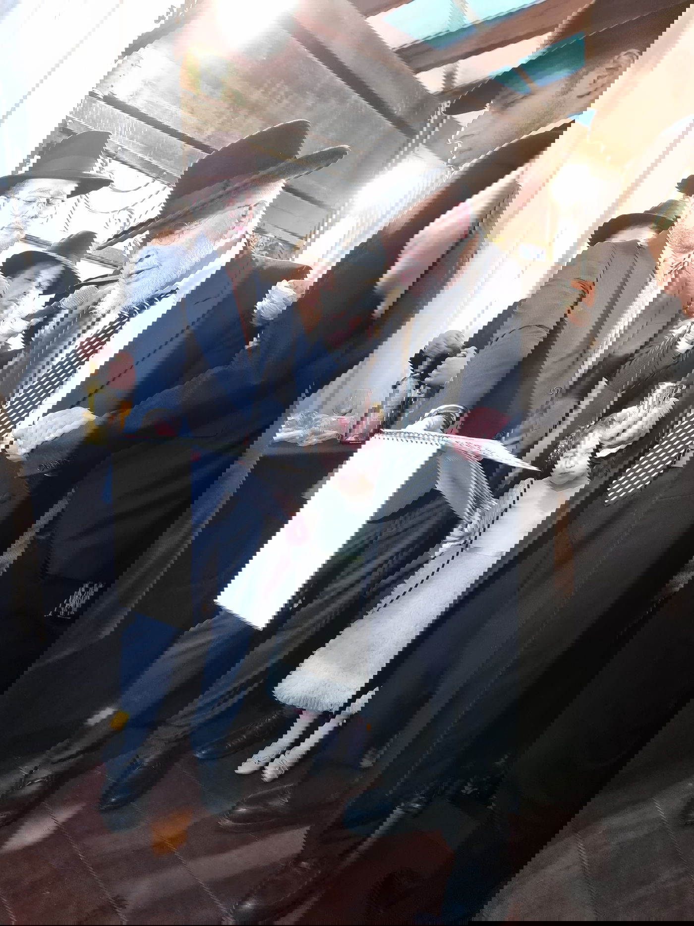 שמחת נשואי נכדי ראשי הישיבות 