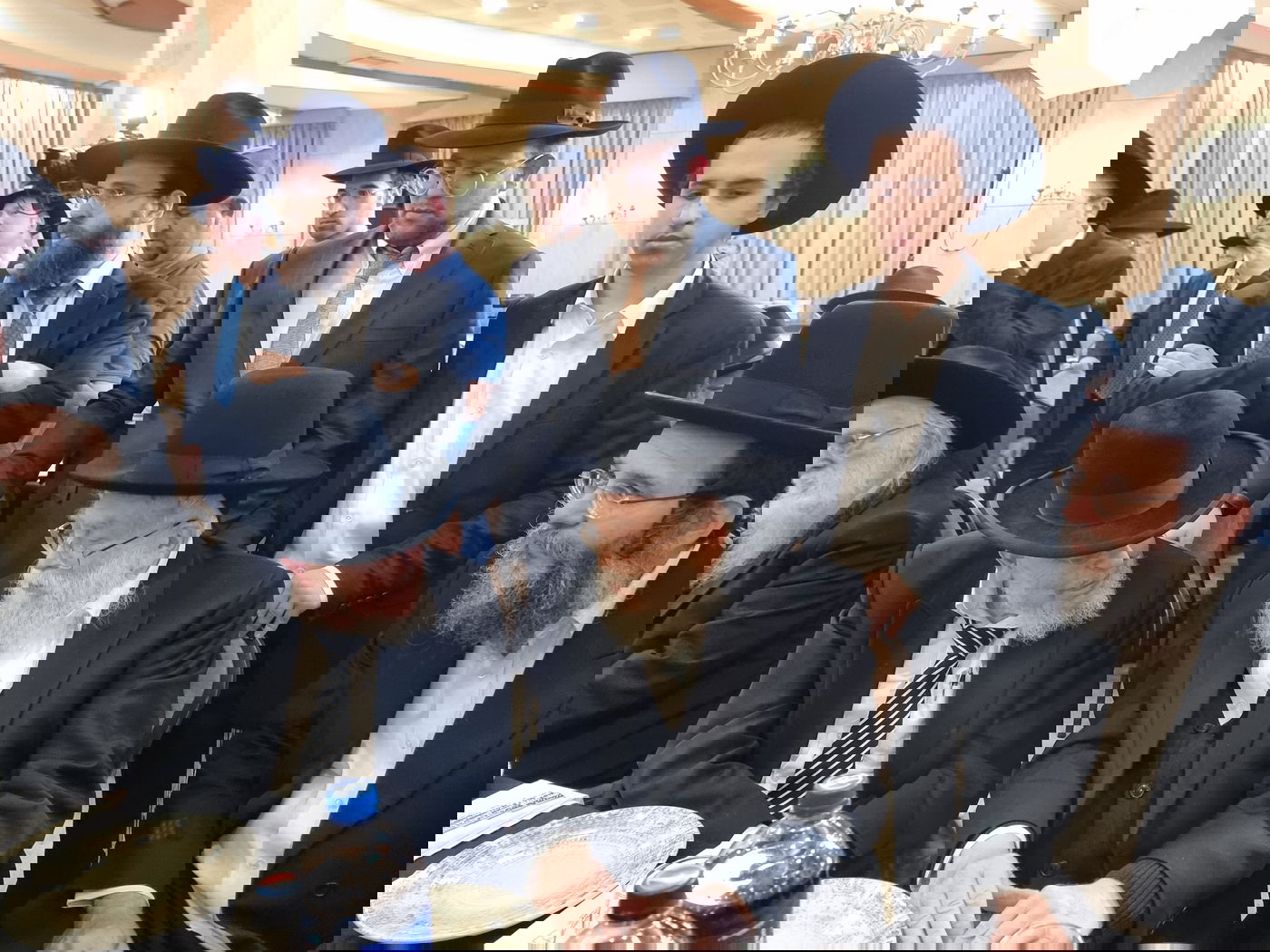 שמחת נשואי נכדי ראשי הישיבות 