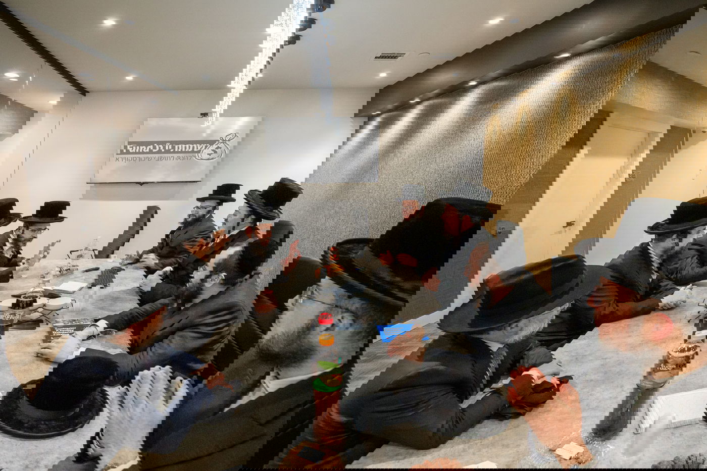 העסקנים שיזמו את החלוקה