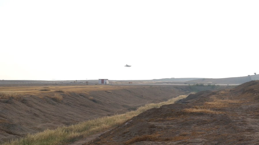 מטוסי האדיר חוזרים לאחר משימת ההגנה