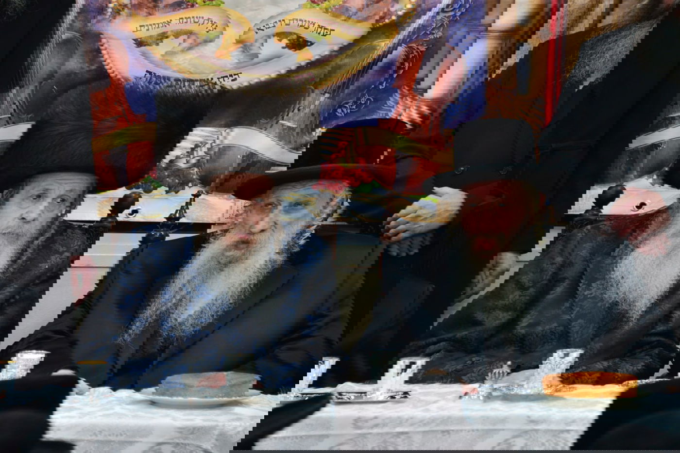 האדמו"ר מטשארנוביל בשמחה