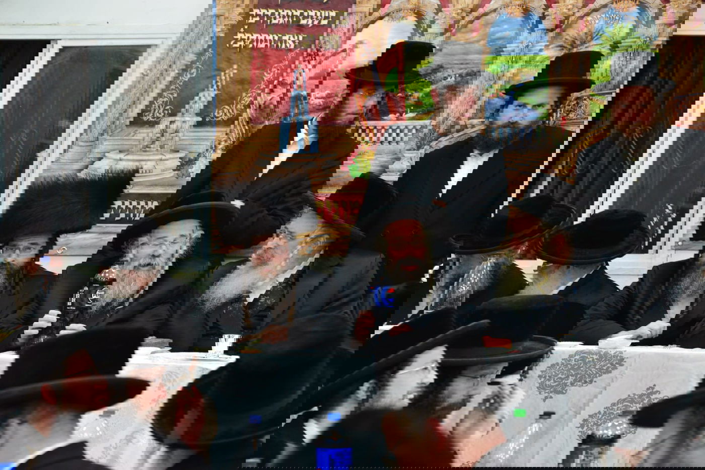 אירוסין בחצרות לויעב טשערנוביל - שומרי אמונים אשדוד