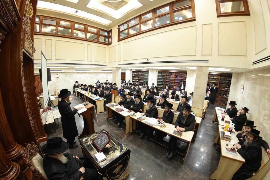 כינוס שואלים ודורשים אצל הגרש"א שטרן
