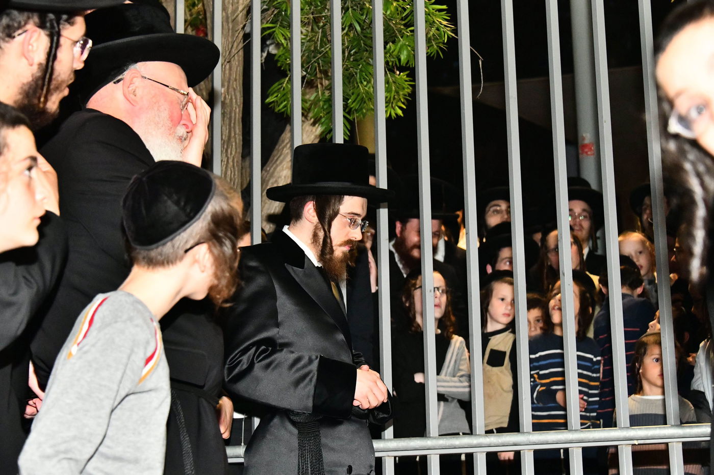 האדמו"ר מסאדיגורה בשאיבת מים שלנו 