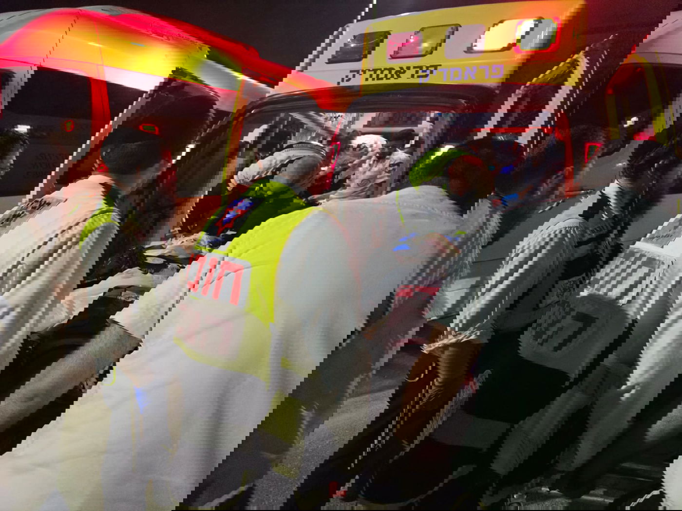 בני ברק: צעיר נחבל בראשו באמצע משחק כדורגל ופונה לבית החולים  