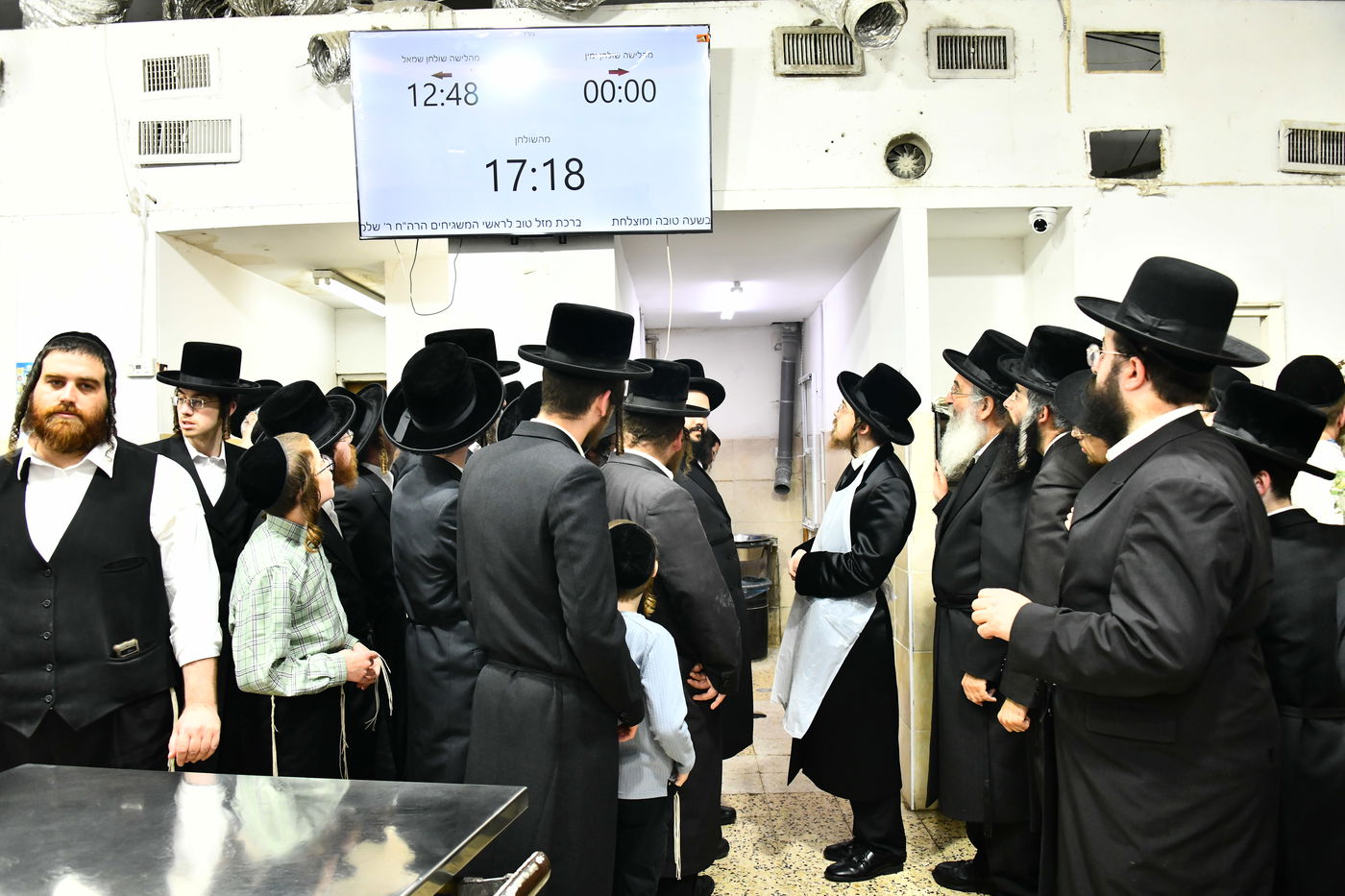 האדמו"ר מסאדיגורה באפיית המצות 