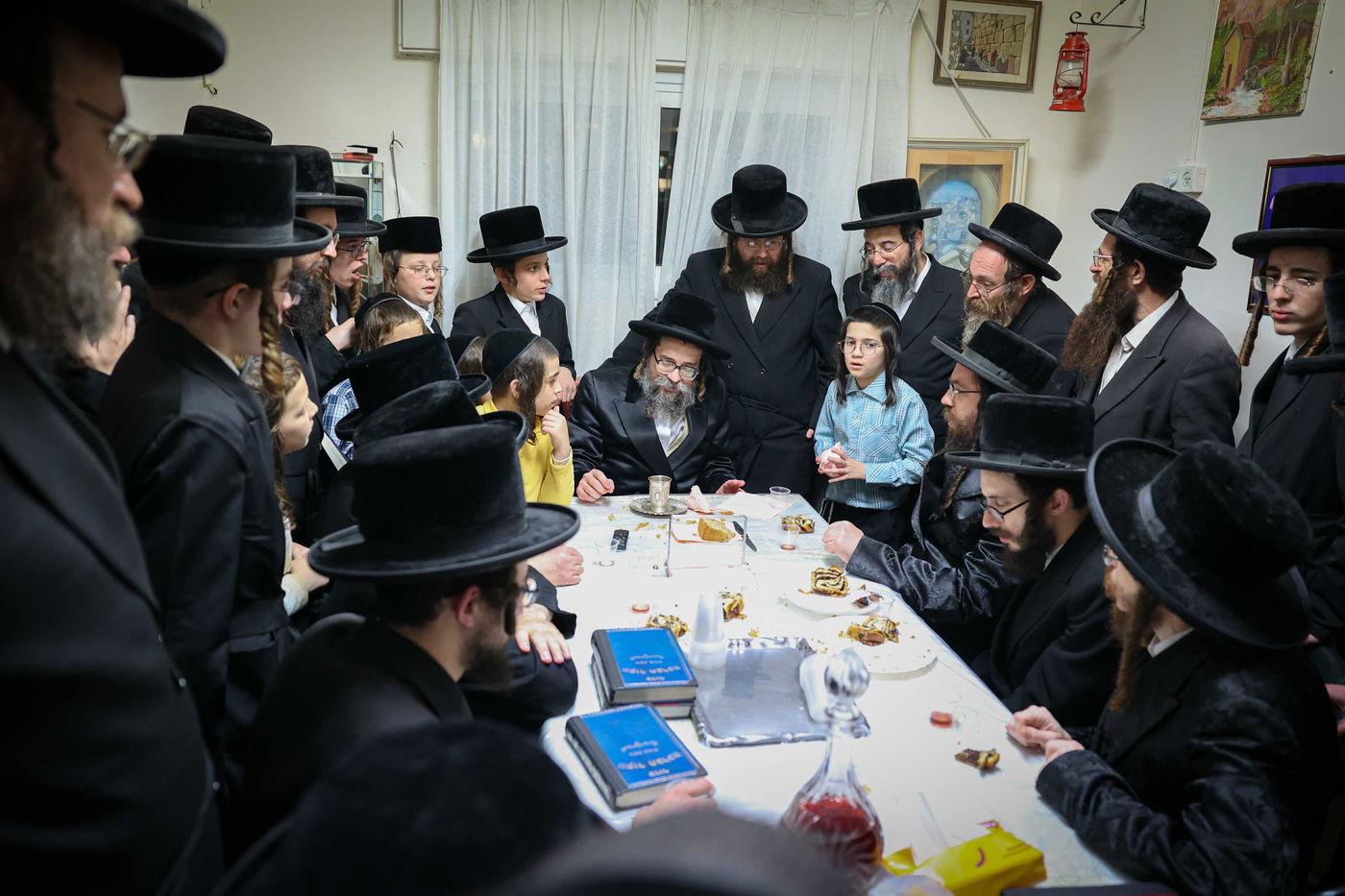 האדמו"ר מסקולען ירושלים באפיית מצות