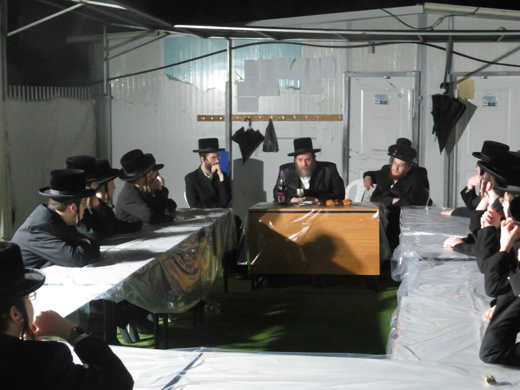 הגה"צ אב"ד ויזניץ אלעד, בביקור בעפולה