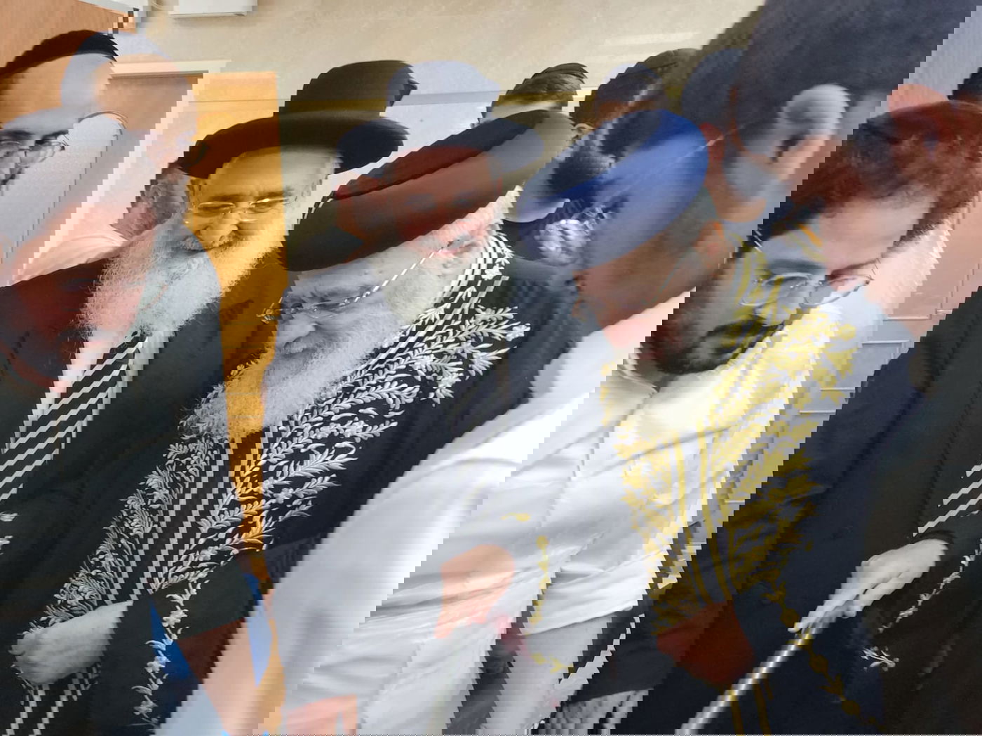 הראשון לציון באפיית מצות אצל חבר בית הדין הגדול | תיעוד