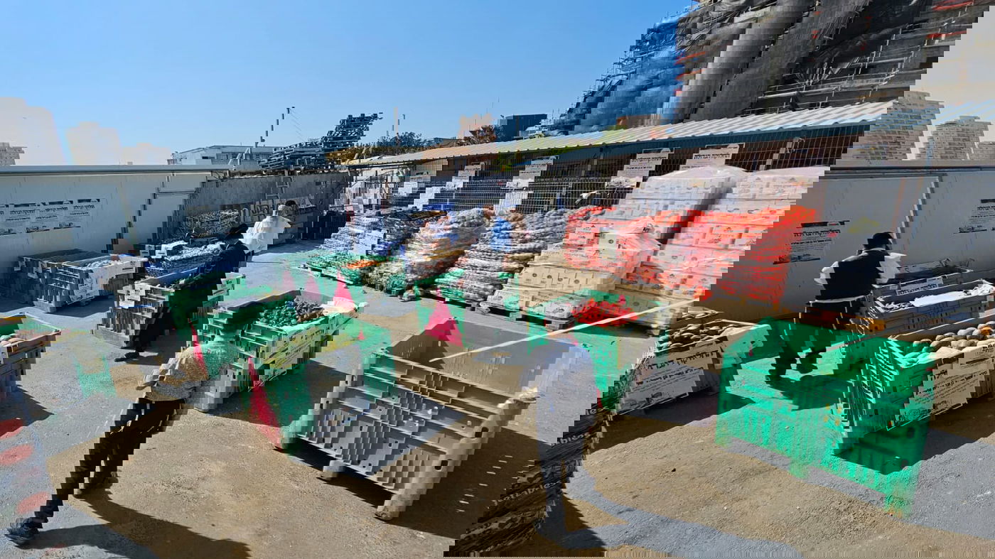 ערבי פסחים ברחובות העיר ב"ב