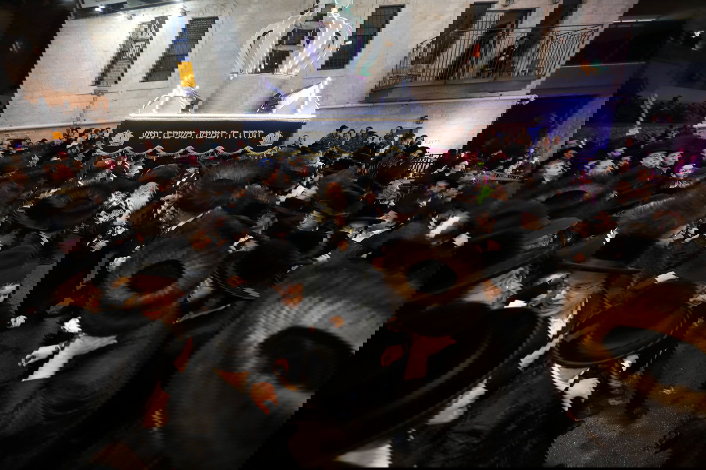 הכנסת ספר תורה משפחת בוקצ'ין לנדבורנה ירושלים