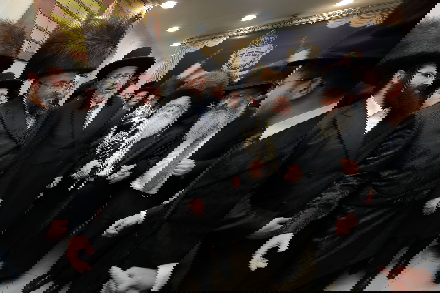 הכנסת ספר תורה משפחת בוקצ'ין לנדבורנה ירושלים