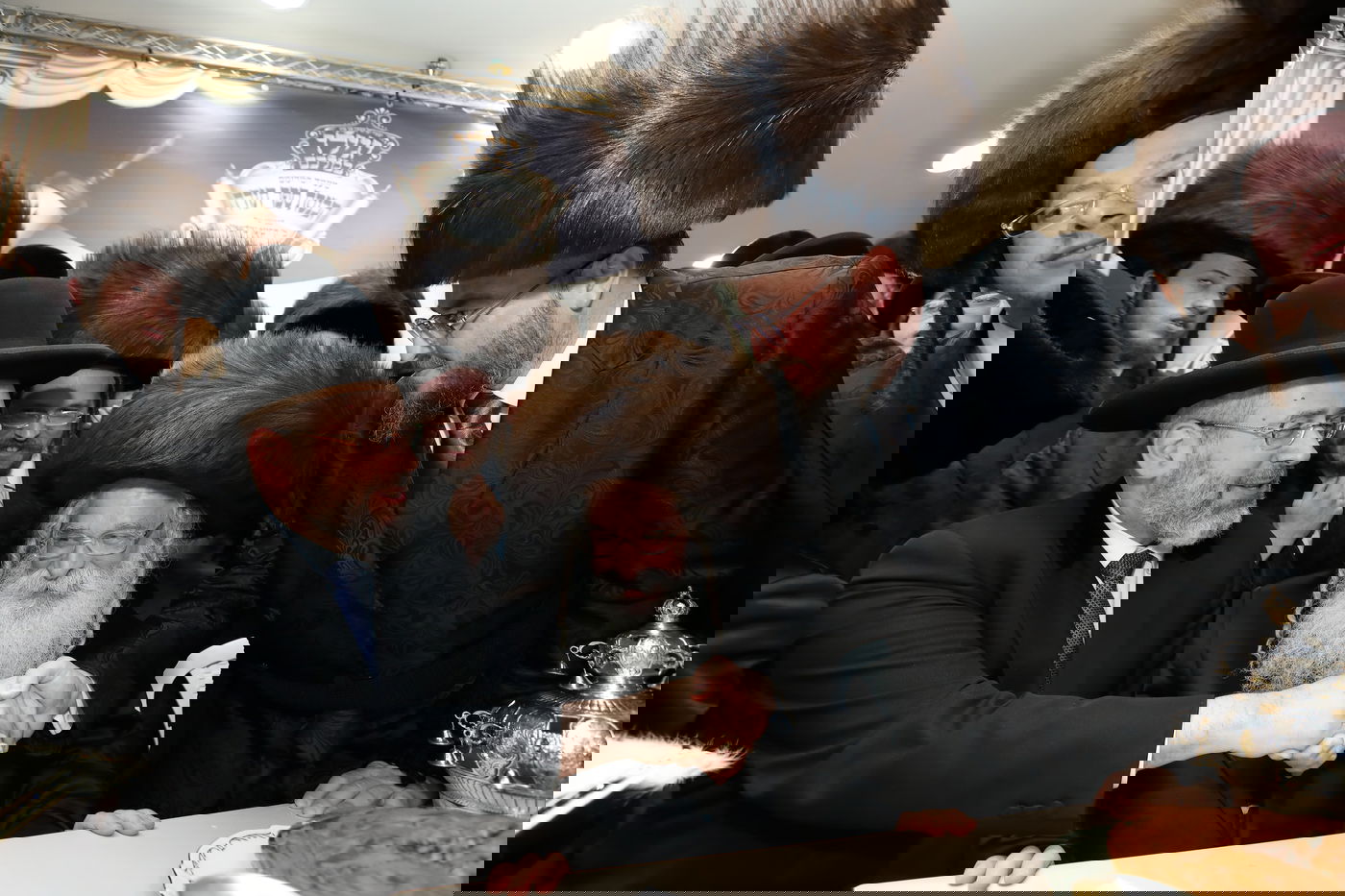 הכנסת ספר תורה משפחת בוקצ'ין לנדבורנה ירושלים