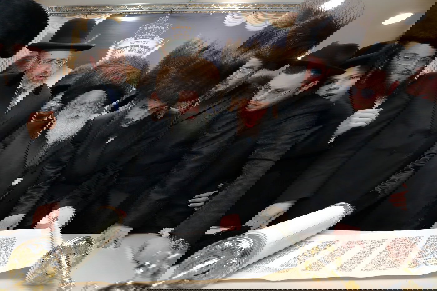 הכנסת ספר תורה משפחת בוקצ'ין לנדבורנה ירושלים