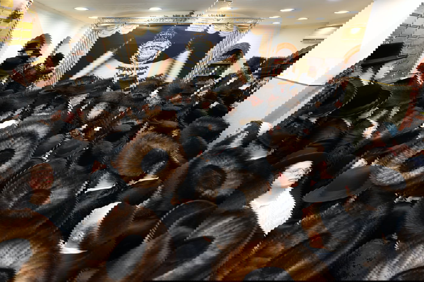 הכנסת ספר תורה משפחת בוקצ'ין לנדבורנה ירושלים