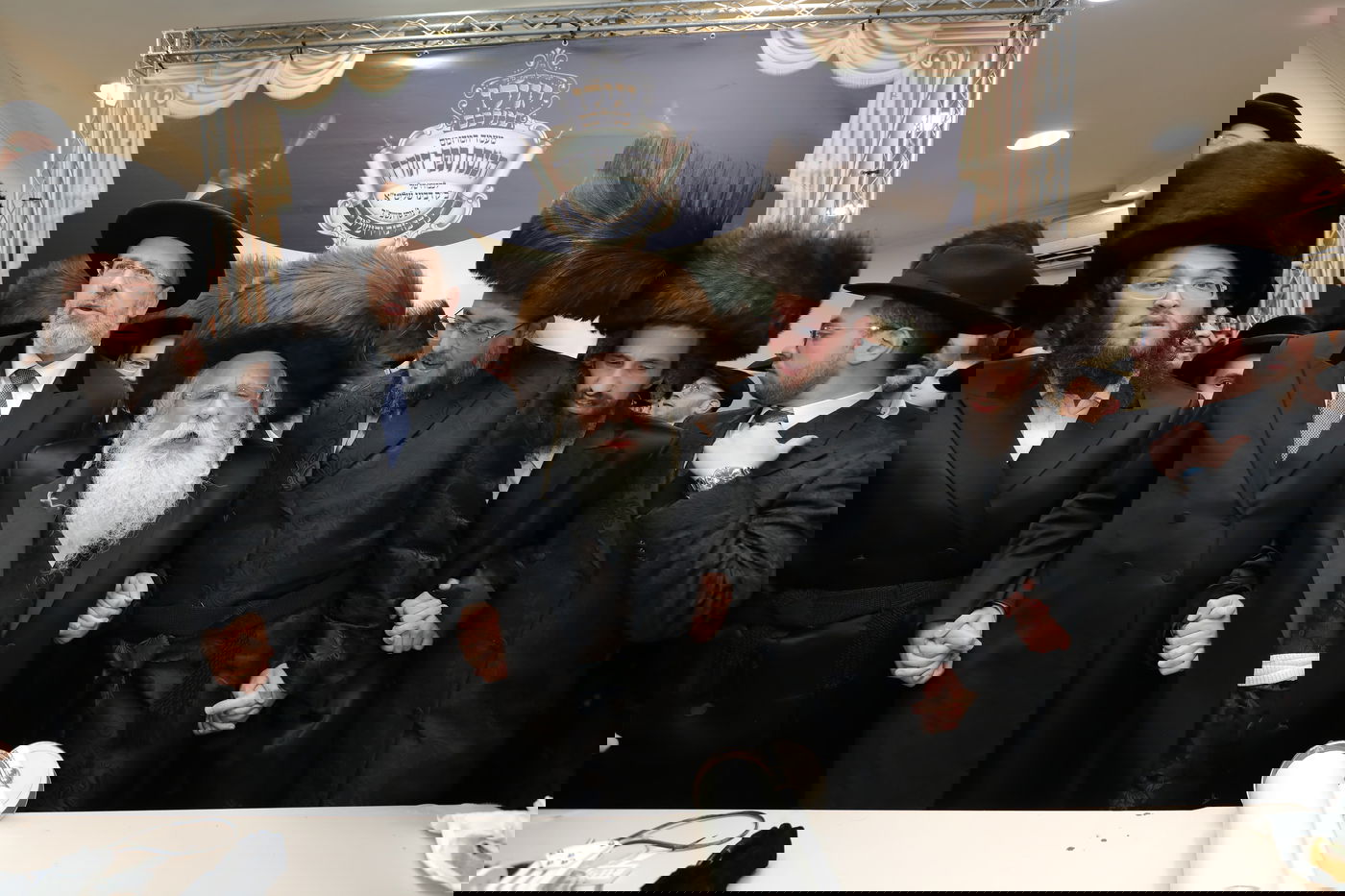 הכנסת ספר תורה משפחת בוקצ'ין לנדבורנה ירושלים